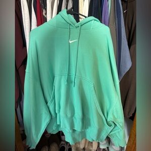 Nike Women’s Mint Green Pullover Hoodie